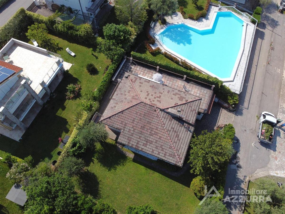 Villetta Arcobaleno - Immobiliare Azzurra 巴多利诺 外观 照片